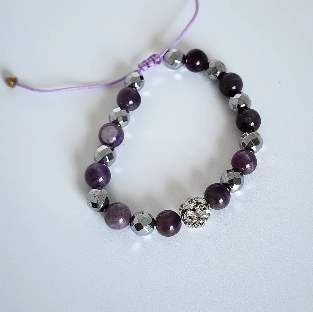 Elegant Amatist and Hematite Beaded Bracelet